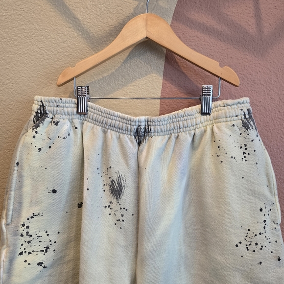 Bored Ape Yacht Club BAYC Apefest 2022 Swamp Spray Shorts Large - Picture 4 of 9